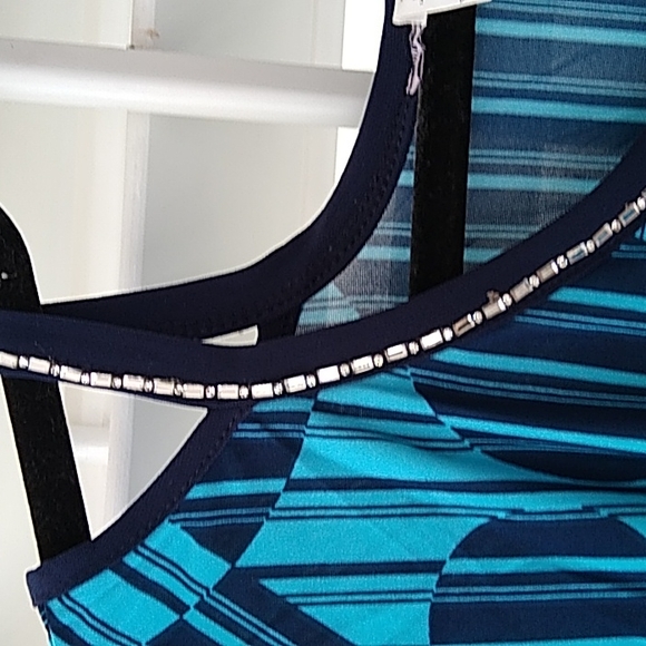 Top - Picture 3 of 3